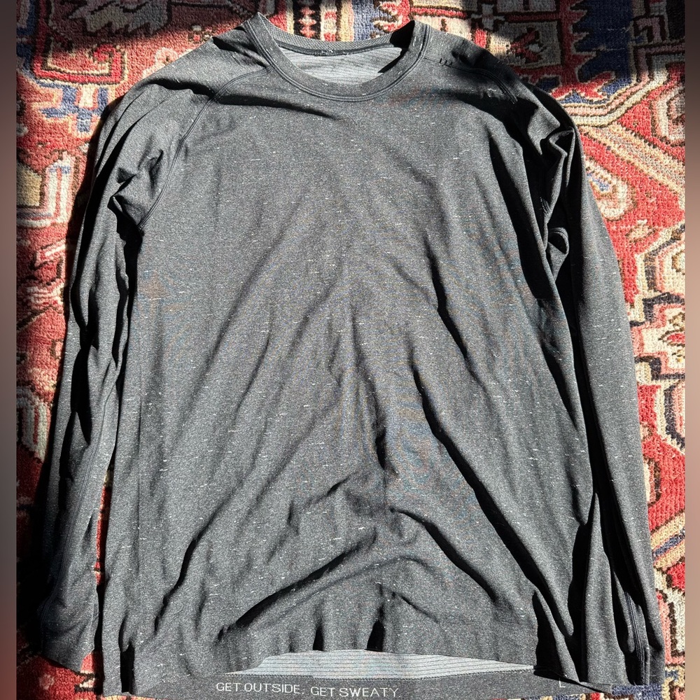 Lululemon Men’s Metal Vent Tech  Long Sleeve Tee